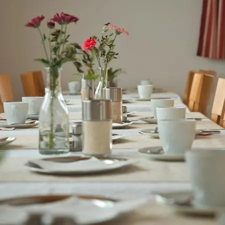 Hotel-garni 'zum Weinkrug' 3*