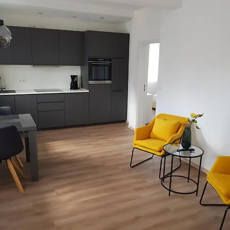 Hotel-garni 'zum Weinkrug' Guest house Sommerhausen
